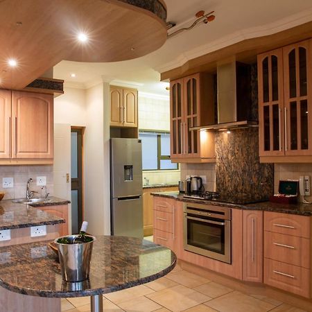 Kite Mansion Apartment Langebaan Bagian luar foto